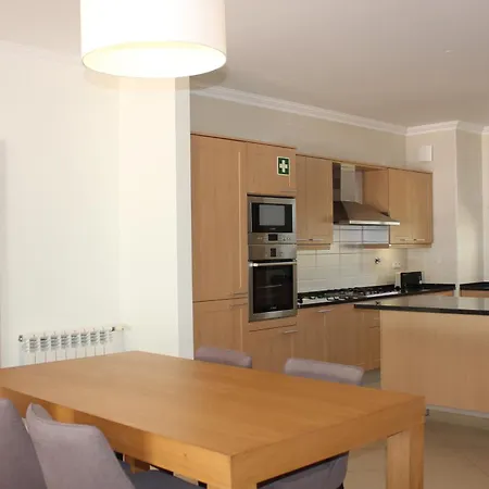 Apartment Confortavel T2 Obidos