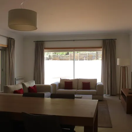 Apartment Confortavel T2