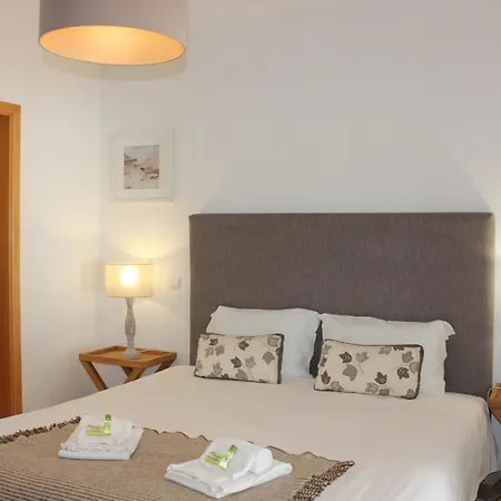 Apartment Confortavel T2 Óbidos